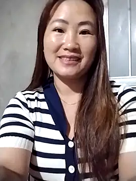 emini-xx online show from 21, 4, 2026