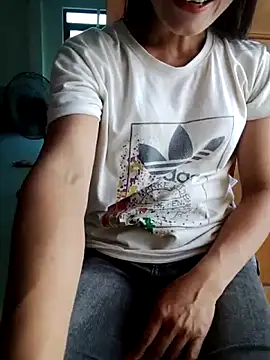 doggy-00 online show from 13, 4, 2026