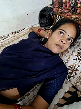 Snapshot of Tamilbhabhi chatting on 27, 10, 2025 Tamilbhabhi online show from 27, 10, 2025