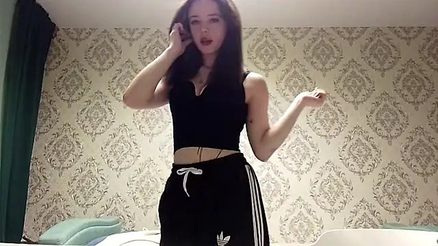 Snapshot of Dangoo910 chatting on 28, 10, 2025 Dangoo910 online show from 28, 10, 2025