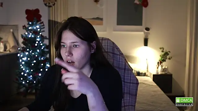 girl u never met online show from 15, 12, 2025