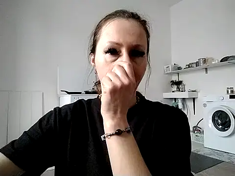 Anneta280671 online show from 16, 2, 2026