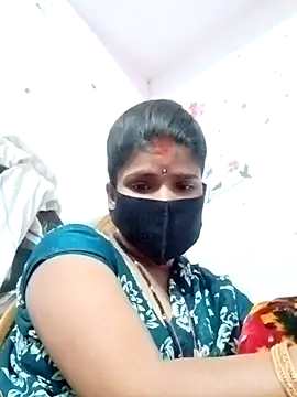 hot couple 000 online show from 11, 11, 2025