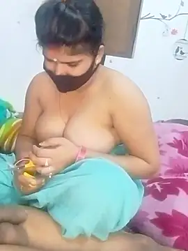 hot couple 000 online show from 6, 2, 2026