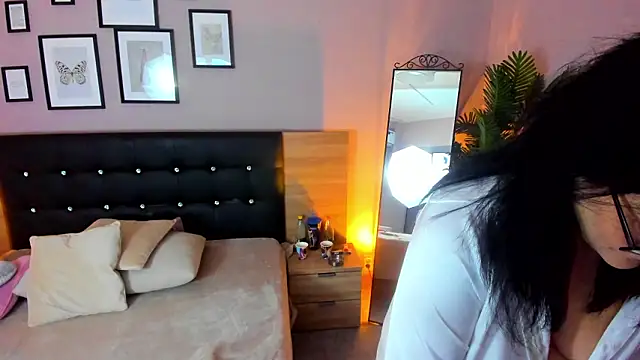 Snapshot of valeryablack chatting on 24, 2, 2026 valeryablack online show from 24, 2, 2026