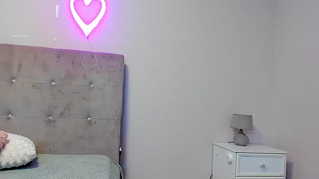 brianaflynt online show from 3, 3, 2026