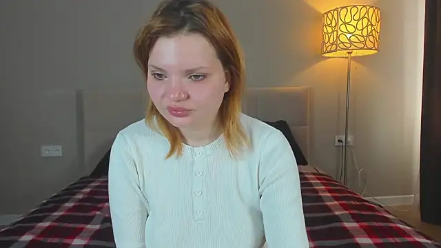 Snapshot of babyyullii chatting on 5, 5, 2026 babyyullii online show from 5, 5, 2026