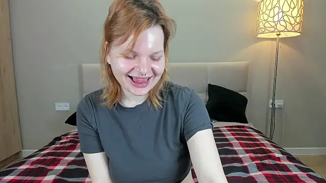 babyyullii online show from 23, 4, 2026