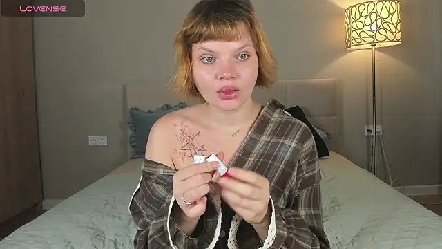 babyyullii online show from 28, 7, 2026