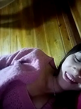 Em xinh01 online show from 12, 2, 2026