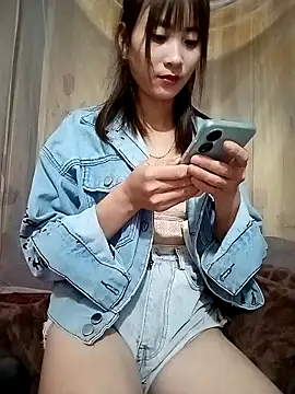 Em xinh01 online show from 5, 11, 2025