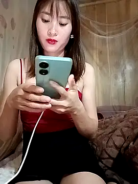 Em xinh01 online show from 17, 11, 2025