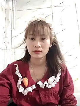 Snapshot of Em_xinh01 chatting on 13, 6, 2026 Em xinh01 online show from 13, 6, 2026
