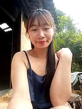 Linh sexy98 online show from 26, 3, 2026