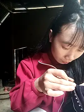 Linh sexy98 online show from 13, 1, 2026