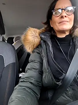 Piediniecollant online show from 14, 1, 2026