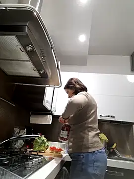 Piediniecollant online show from 23, 2, 2026