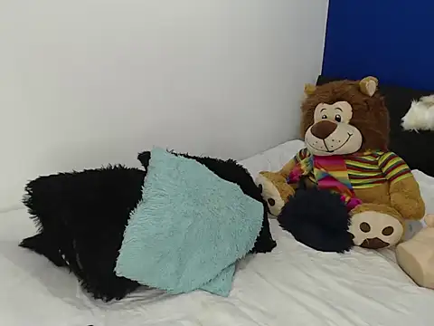 EmmilyConnor online show from 4, 3, 2026