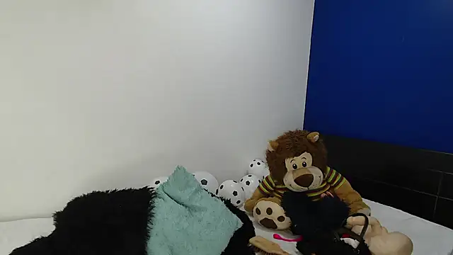 EmmilyConnor online show from 4, 7, 2026