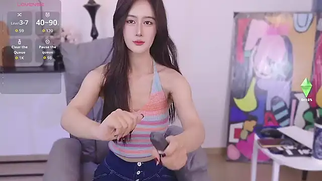 Snapshot of JoJo-ovo chatting on 13, 11, 2025 JoJo-ovo online show from 13, 11, 2025