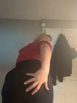 SilverSeductress online show from 8, 3, 2026
