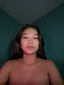 Snapshot of lovely_amarah19 chatting on 31, 10, 2025 lovely amarah19 online show from 31, 10, 2025