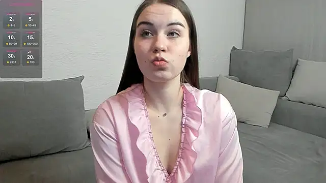 LoreeScialdone online show from 12, 11, 2025