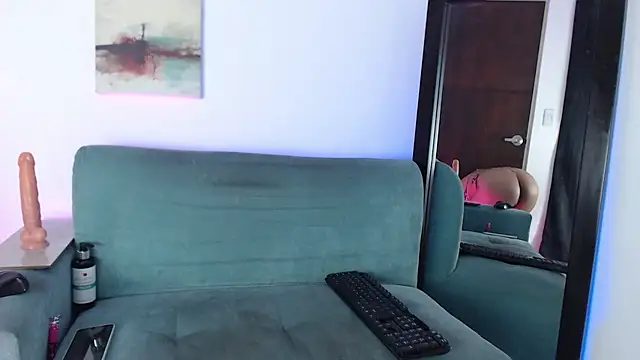 evelinmartinez online show from 12, 1, 2026