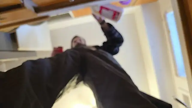 MilesSnow online show from 31, 10, 2025