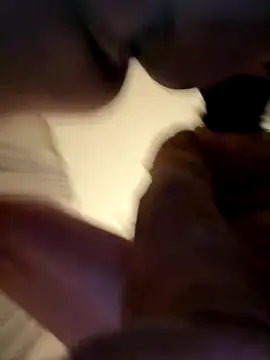 Snapshot of Cubanno chatting on 3, 11, 2025 Cubanno online show from 3, 11, 2025