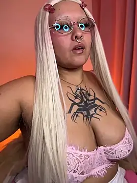 pinkbaddie777 online show from 11, 4, 2026