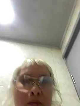 pinkbaddie777 online show from 15, 3, 2026