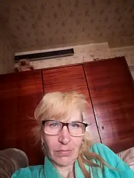 Georgette466 online show from 19, 4, 2026