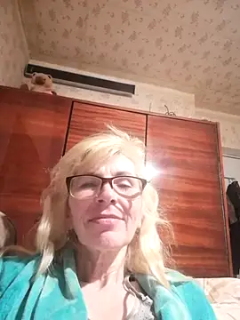 Georgette466 online show from 19, 4, 2026