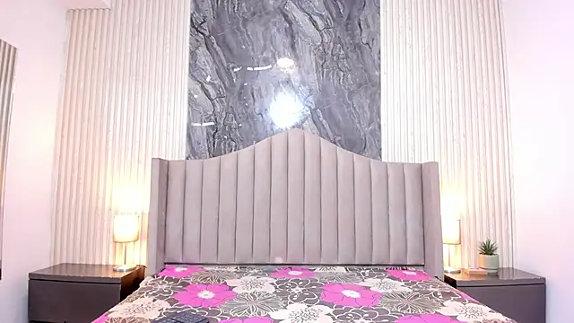 Katrina London online show from 27, 11, 2025