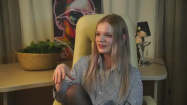 BrennaTout online show from 28, 10, 2025