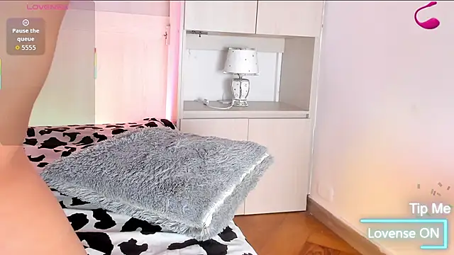 GabyMason  online show from 7, 2, 2026