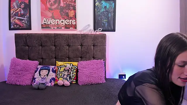 maelis Avelle online show from 4, 11, 2025