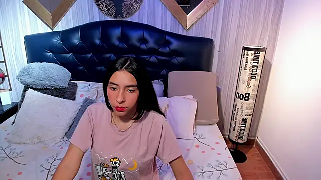 Snapshot of shirley_sweet_ chatting on 30, 10, 2025 shirley sweet  online show from 30, 10, 2025