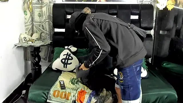 Latin Duo13 online show from 23, 11, 2025