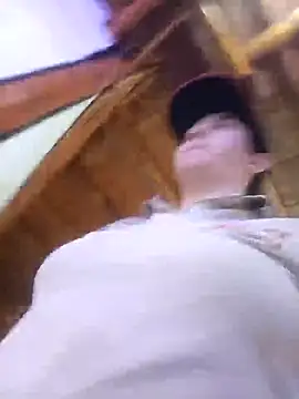 Camila-Valverde online show from 16, 12, 2025