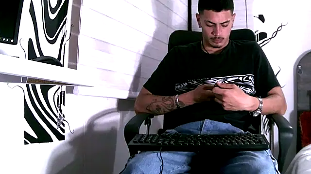 kai storm420 online show from 30, 10, 2025