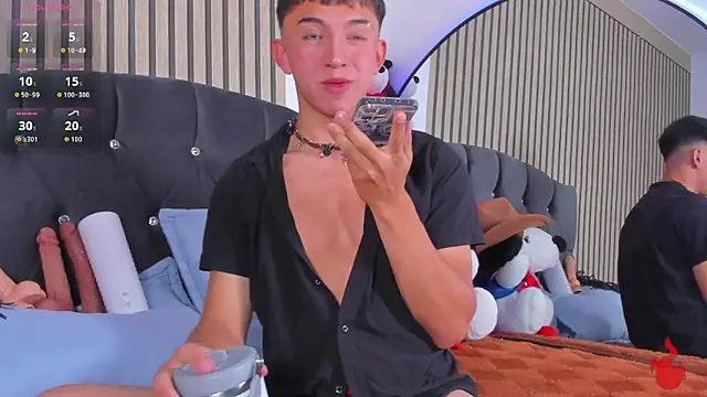 joji Spencer online show from 13, 4, 2026