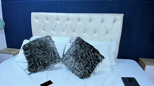 Kim Luna1 online show from 8, 11, 2025