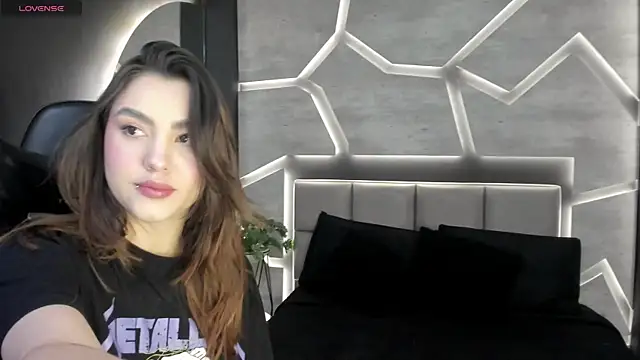 DakotaRussell  online show from 6, 1, 2026