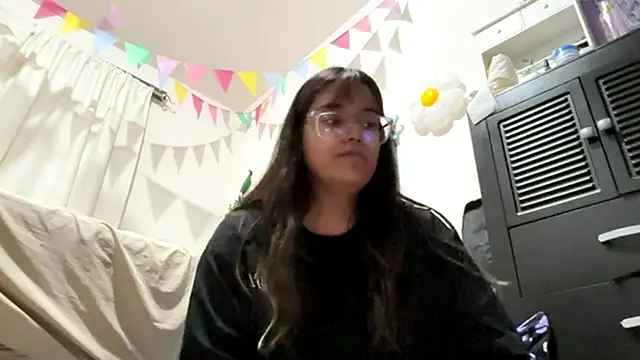 Snapshot of SolcitaThiccc chatting on 5, 11, 2025 SolcitaThiccc online show from 5, 11, 2025