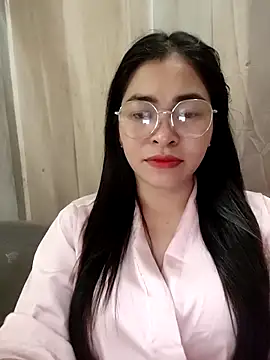 Bamboo-niee123 online show from 14, 4, 2026