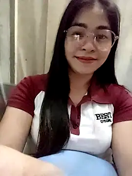 Bamboo-niee123 online show from 18, 4, 2026