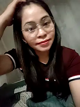 Bamboo-niee123 online show from 14, 4, 2026