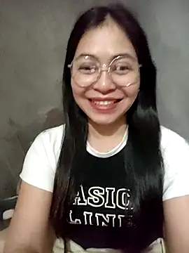 Bamboo-niee123 online show from 12, 4, 2026